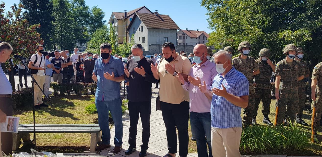 Delegacija SBB Novi Grad odala počast heroju Ramizu Salčinu