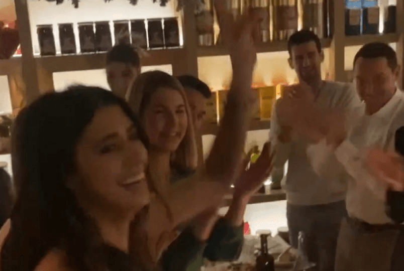 Đoković uživa na odmoru: Snimljen na rođendanskoj zabavi u Beogradu