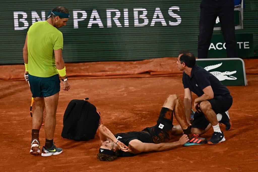 Zverev: Povrijedio se u polufinalnom susretu s Nadalom - Avaz