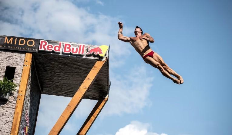 Konstantin Popovići šampion je takmičenja Red Bull Cliff Diving u kategoriji za muškarce