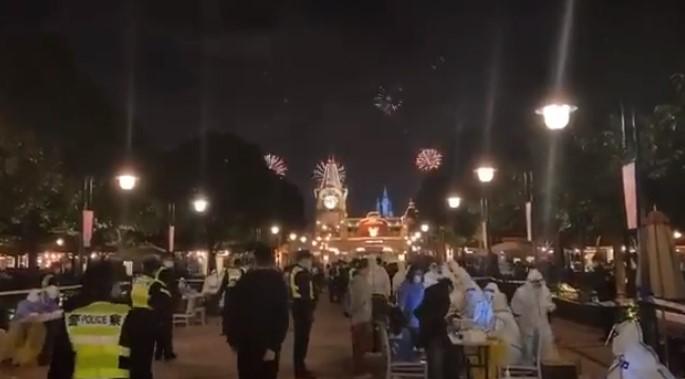 Drugi put u godini dana: 60.000 posjetilaca zarobljeno u Disneyu u Šangaju