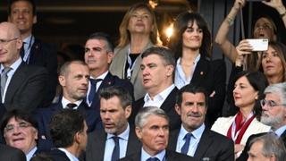 Milanović u Roterdamu bodri Vatrene: Društvo mu pravi Aleksander Čeferin, predsjednik UEFA-e