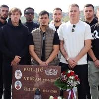 Igrači Sarajeva posjetili grob Vedrana Puljića, lijepa gesta i Željezničara