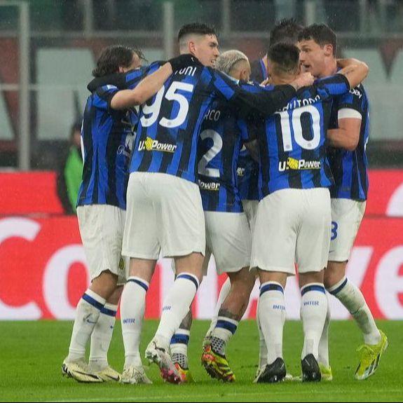 Inter slavio u derbiju i osvojio jubilarnu 20. titulu prvaka Italije!