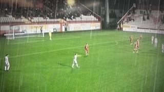 Jako nevrijeme u Mostaru: Kiša otežavala igru