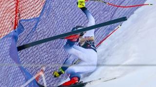 Strašan pad norveškog skijaša: Dok je išao 145 kilometara na sat, izgubio kontrolu i zakucao u ogradu