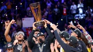 Džejms, Dejvis i družina ispisali historiju: Osvojili prvo izdanje NBA kupa