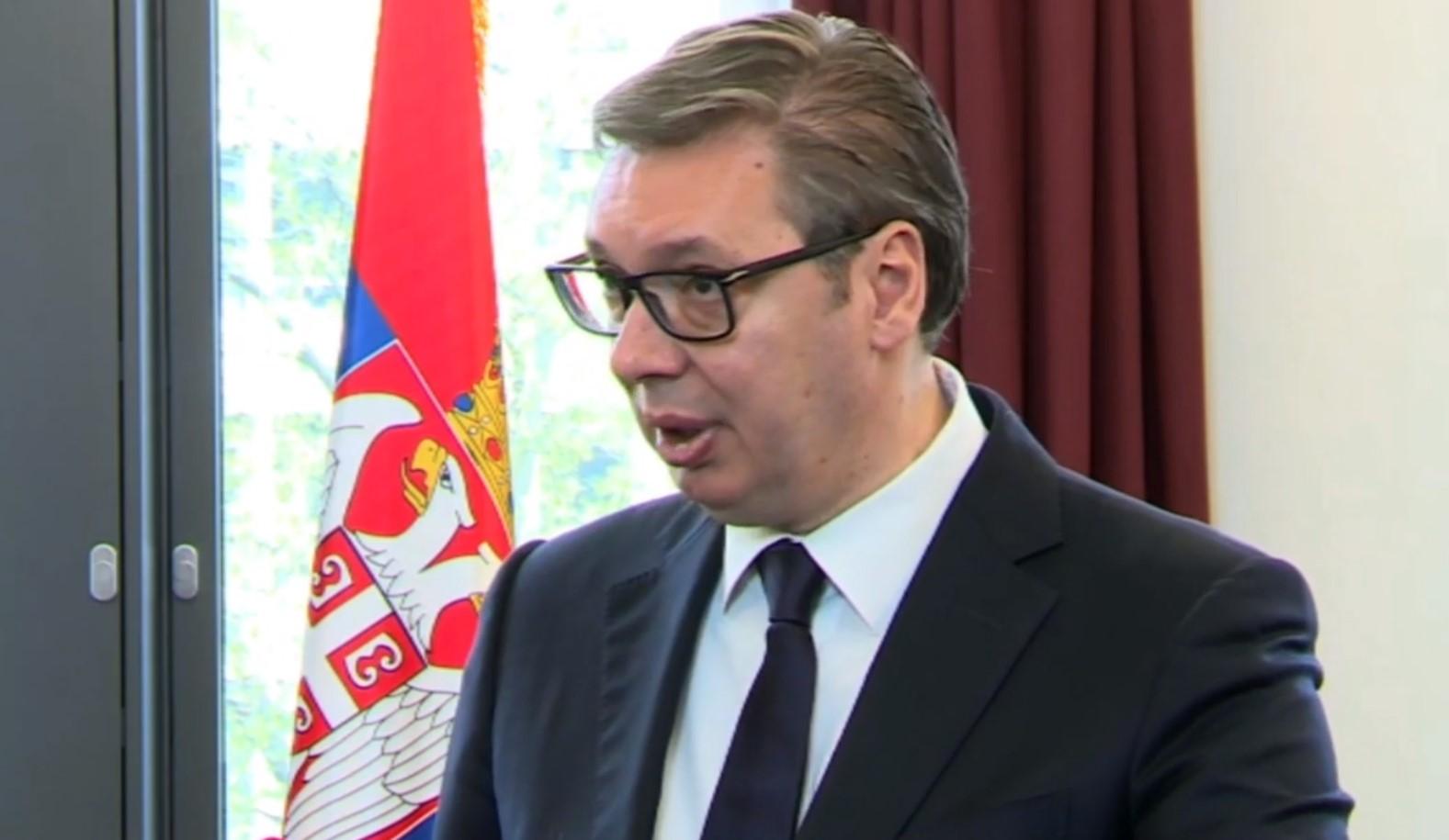 Predsjednik Srbije Aleksandar Vučić sa današnjeg obraćanja - Avaz