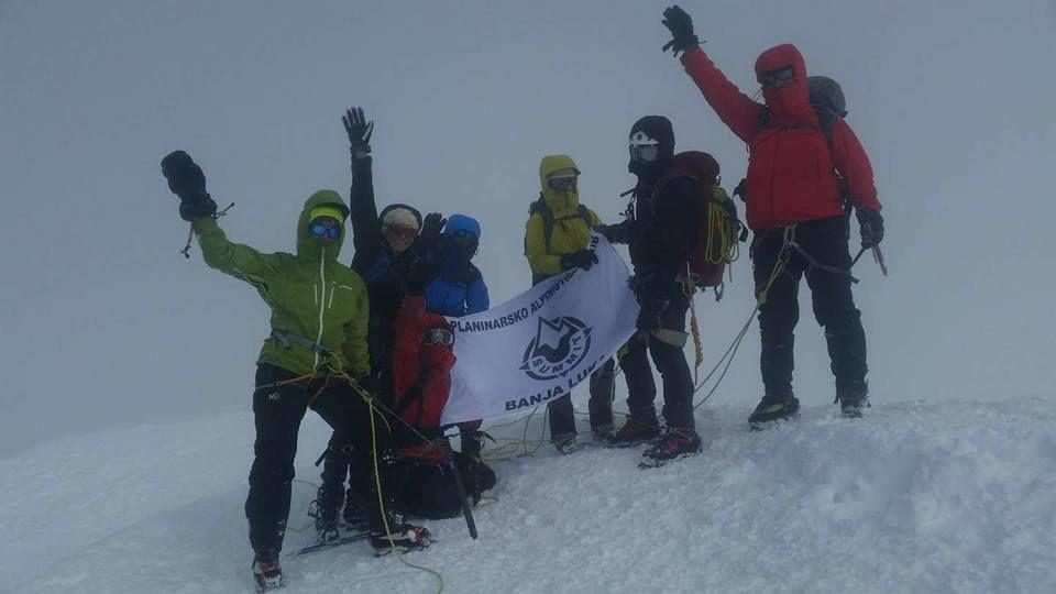 Osvojili Mont Blanc: Uprkos mećavi, ukrotili najviši vrh zapadne Evrope