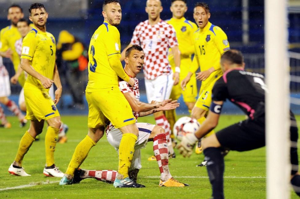 Kvalifikacije | Vida u finišu golom prekinuo mučenje "Vatrenih" protiv Kosova