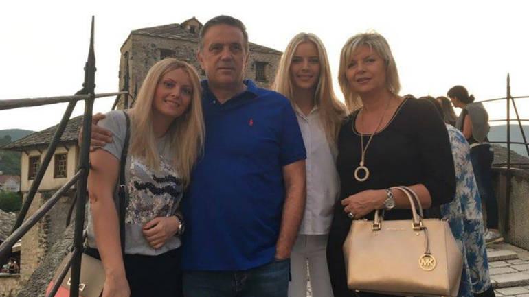 Kajtazi u Mostaru: Složna i uspješna porodica - Avaz