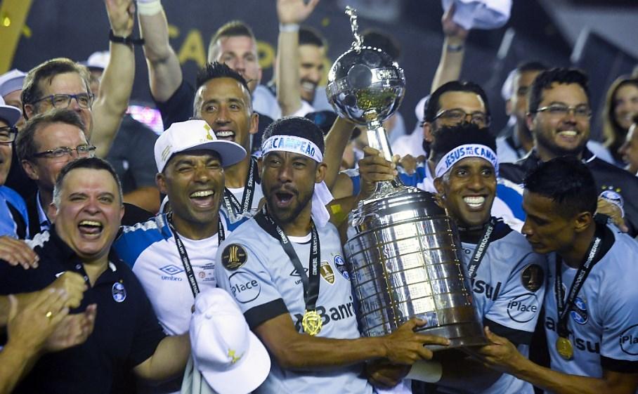 Gremio osvojio Kopa Libertadores: Brazilce dočekalo na hiljade navijača