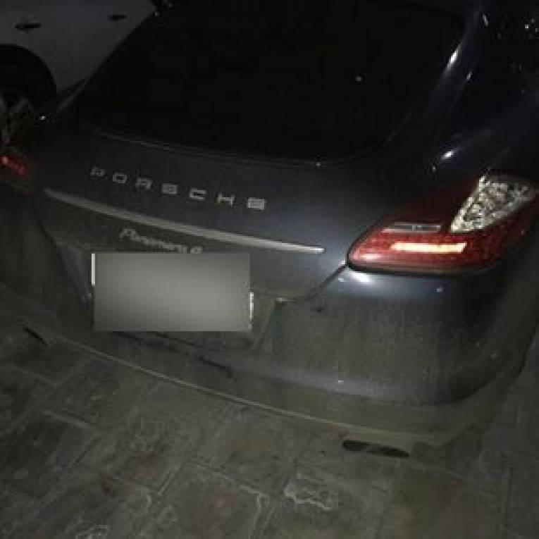Izrešetan Porsche nogometaša kijevskog Dinama