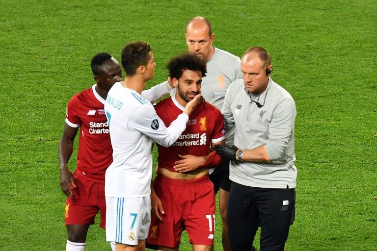 Više od 200.000 osoba potpisalo peticiju, žele da UEFA i FIFA kazne Ramosa zbog Salaha
