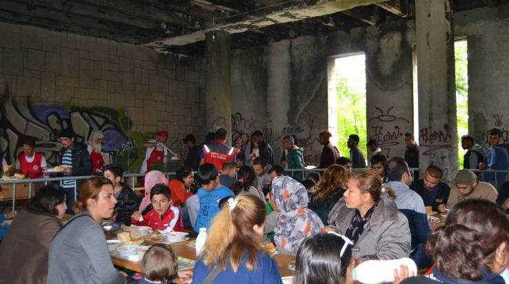 Kritična situacija u Bihaću: Crveni križ nema sredstava, migranti ostaju bez hrane