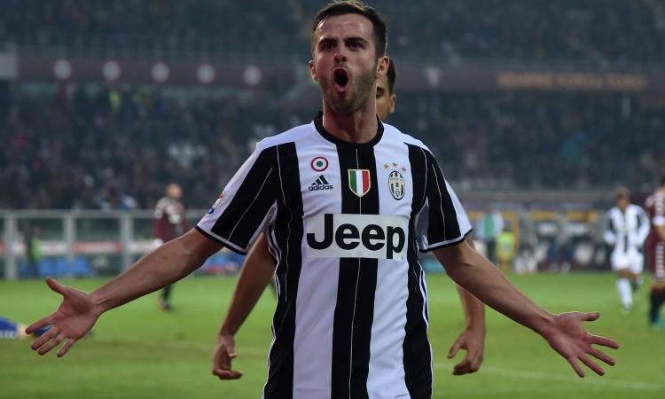Juventus nudi Pjaniću novi ugovor i lidersku poziciju