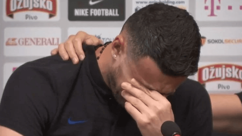 Nije izdržao: Golman Hrvatske se rasplakao tokom konferencije za medije u Rusiji