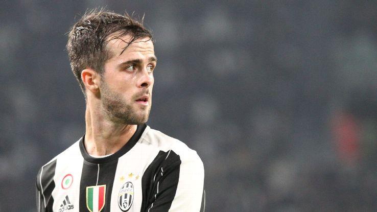 Juventus spreman prodati Miralema Pjanića, zamijenio bi ga Sergej Milinković Savić