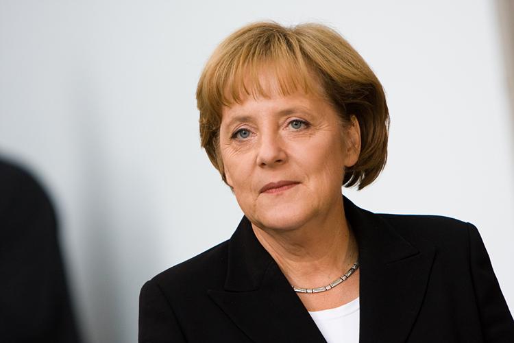 Merkel pozvala na mirno rješenje sukoba oko Nagorno Karabaha