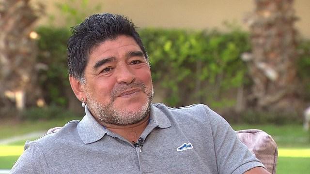 Maradona: Na klupi tima iz druge lige - Avaz
