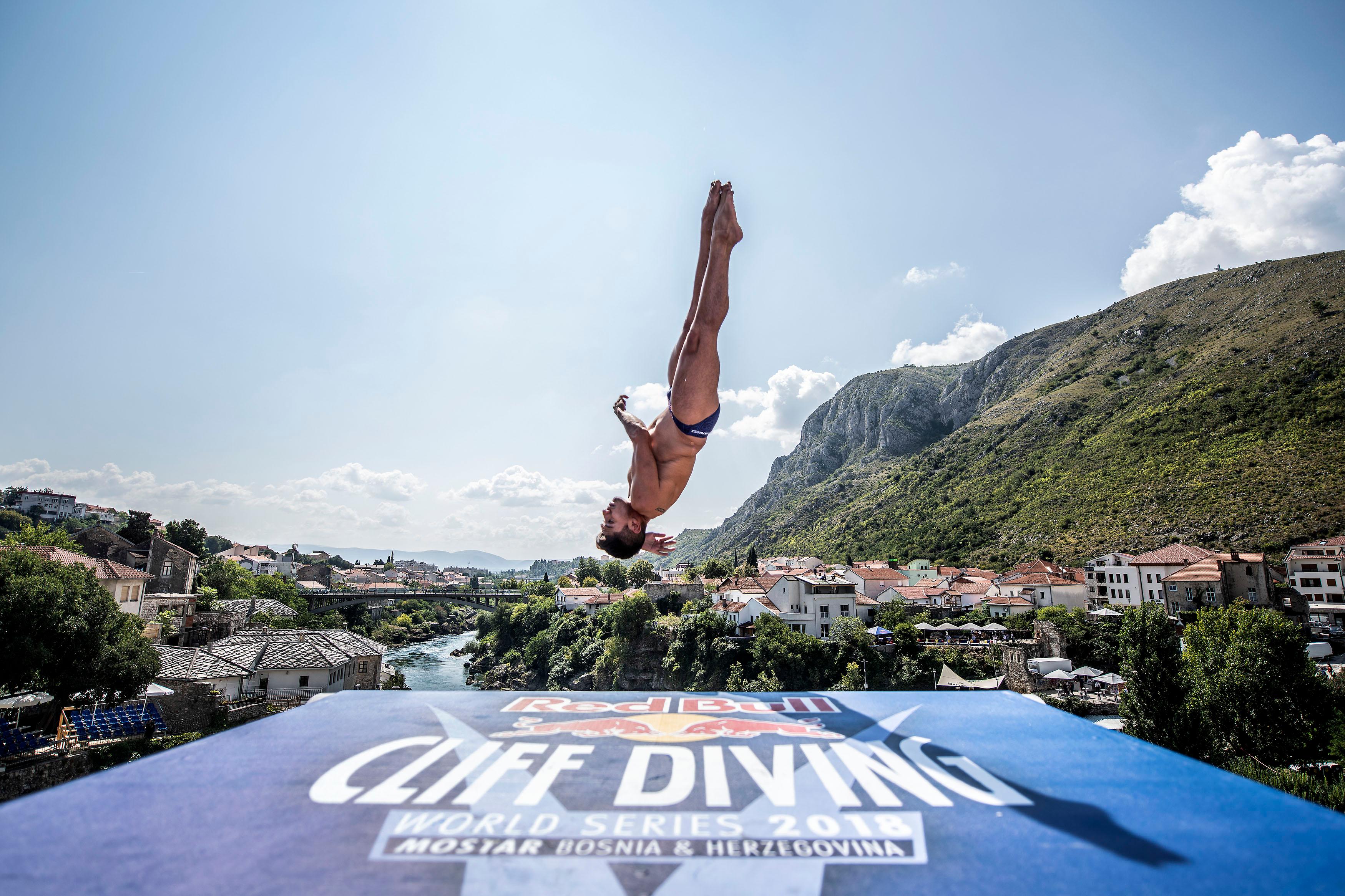 Red Bull Cliff Diving: Dvoje Meksikanaca vode u Mostaru