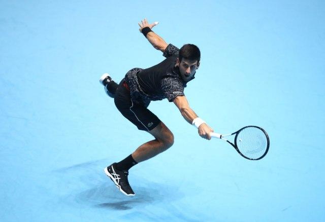 Đoković rutinski protiv Zvereva za polufinale ATP Mastersa u Londonu