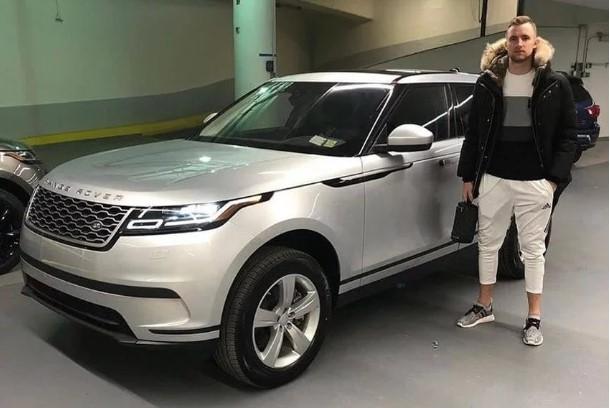 Džanan Musa se na Instagramu pohvalio novim vozilom