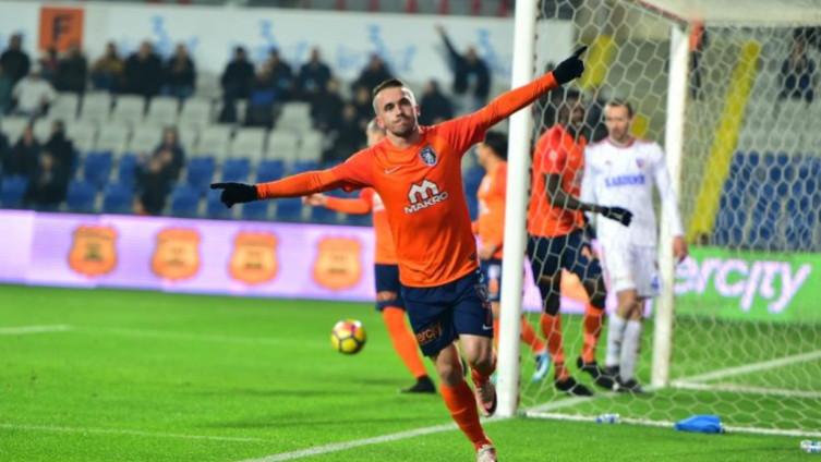 Višča: U do sada odigranih 14 mečeva za Bašakšehir postigao 3 gola - Avaz