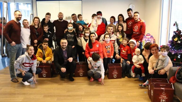 Predstavnici FK Sarajevo u novogodišnjoj posjeti Roditeljskoj kući
