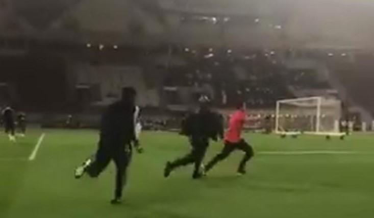 Trening PSG-a: Navijač utrčao na teren kako bi se slikao s Nejmarom - Avaz
