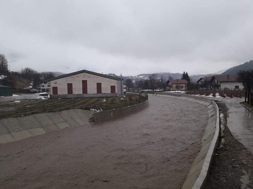 U Gornjem Vakufu/Uskoplju decenijama se bore s poplavama