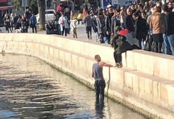 U Splitu napadnuti vaterpolisti beogradske Crvene zvezde, skakali u more da se spase