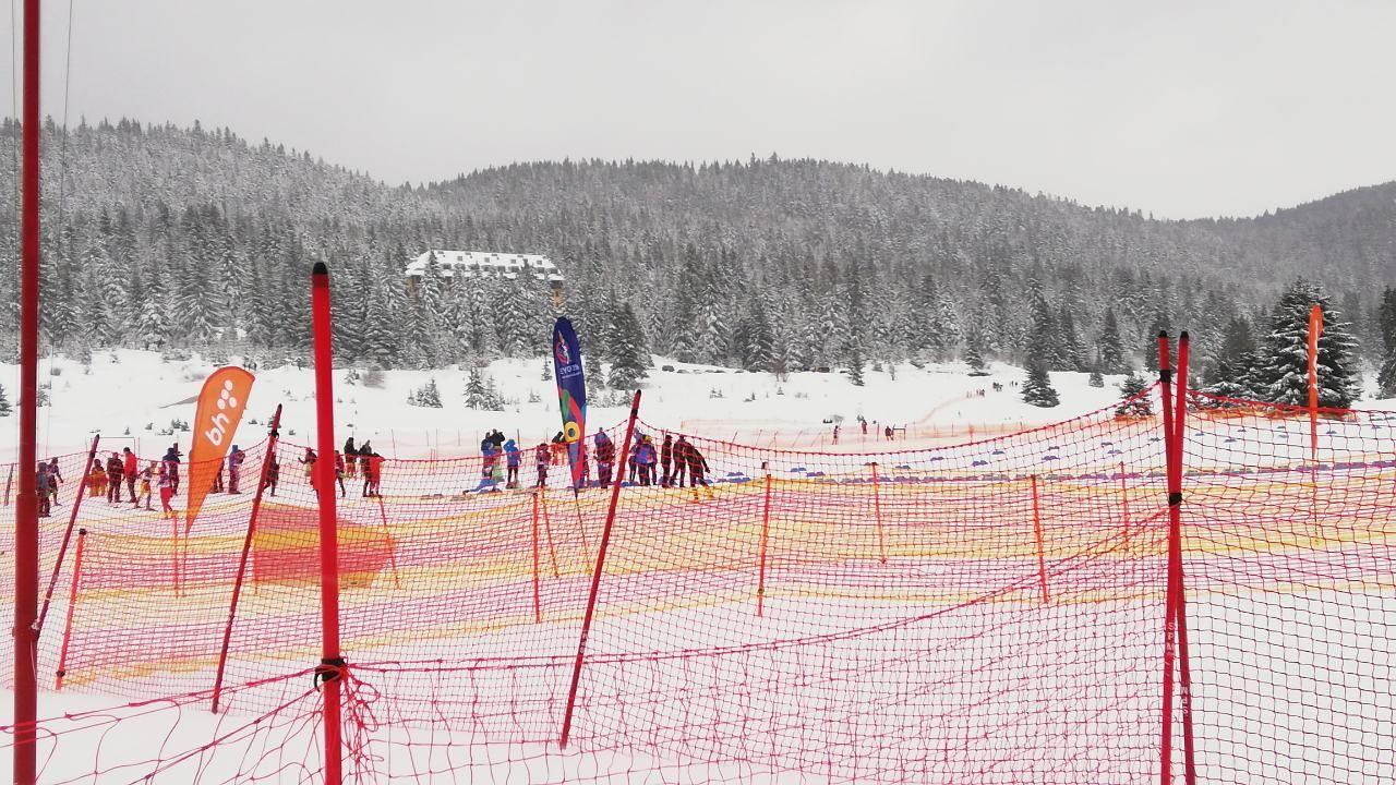 Na Igmanu počelo takmičenje u skijaškom trčanju