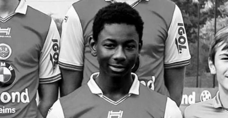 Tragedija u Francuskoj: Na terenu preminuo 15-godišnji nogometaš