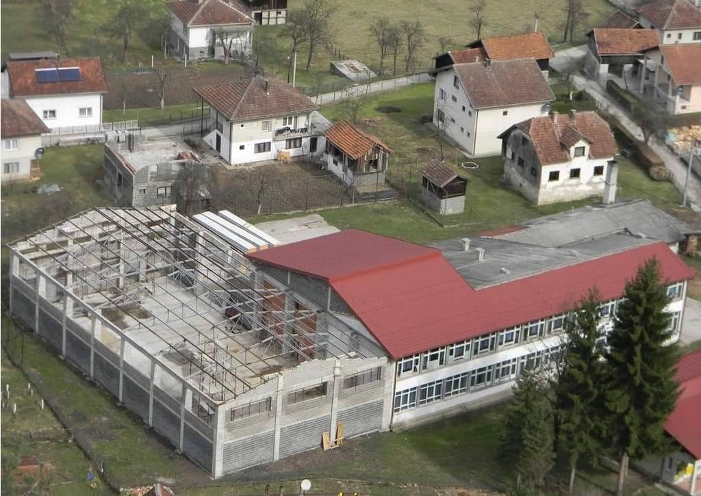 Izgradnja dvorane za Područnu školu „Vinac“ počela 2009. godine - Avaz