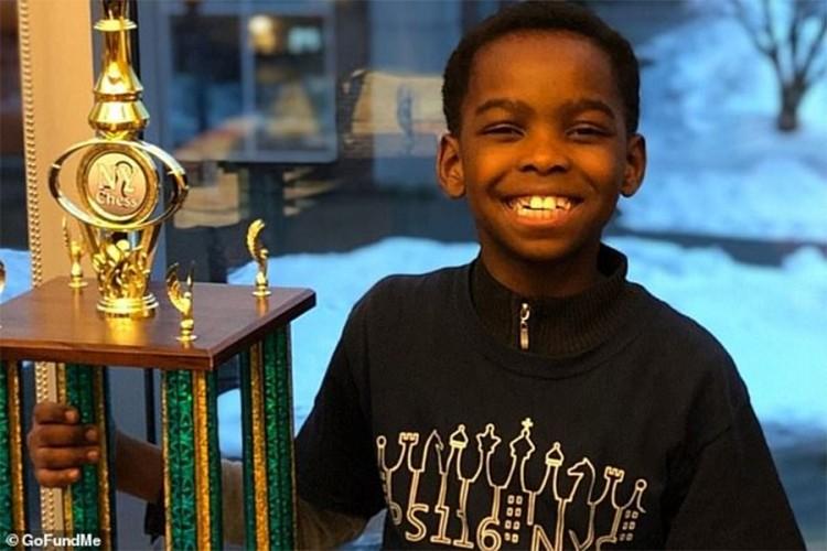 Osmogodišnji Nigerijac, koji živi u skloništu za beskućnike u SAD, novi šahovski šampion Njujorka