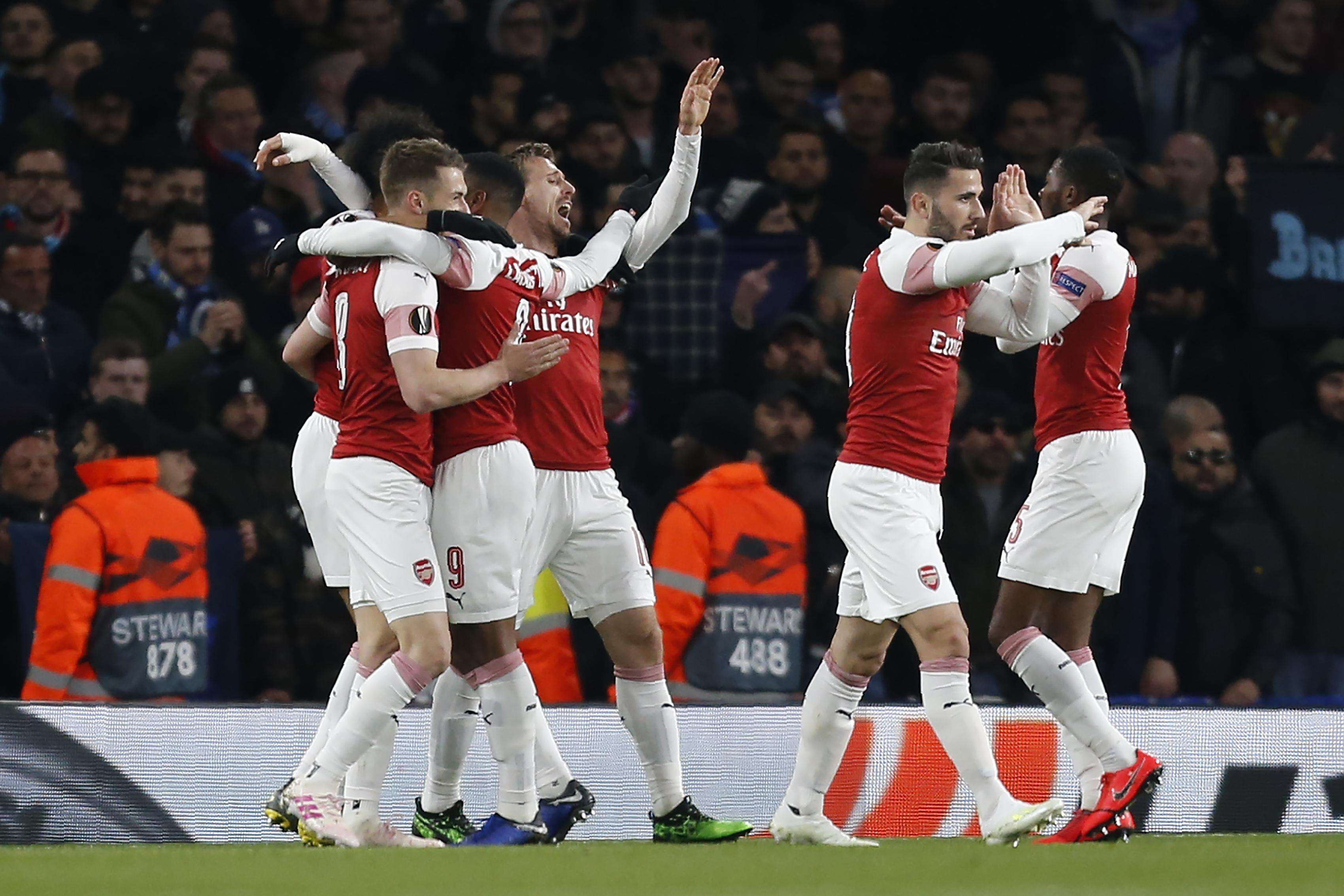 Arsenal siguran protiv Napolija, Žoao Feliks s tri gola srušio Frankfurt
