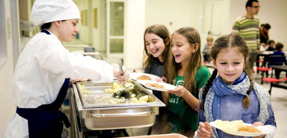 Školske kantine moraju raditi u skladu s Pravilnikom o ishrani učenika - Avaz
