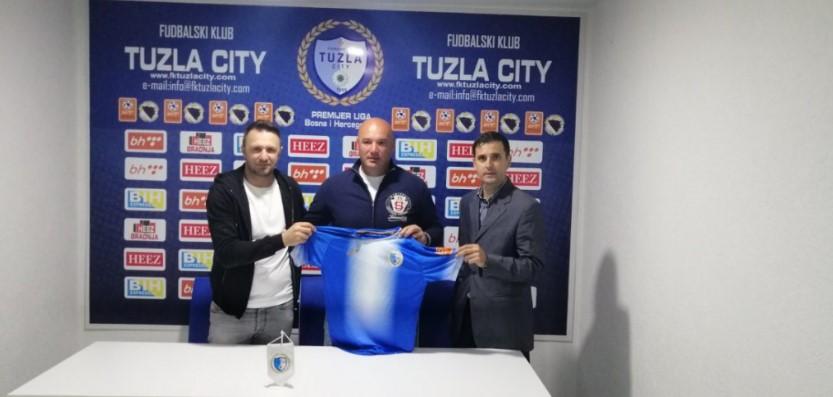 Nakon odlaska iz Zvijezde 09, Bošnjaković preuzeo Tuzla City