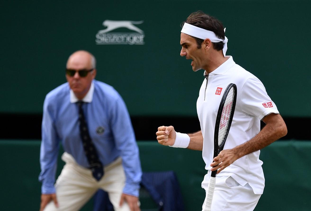 Federer stigao do 100. pobjede na Vimbldonu i plasirao se u polufinale