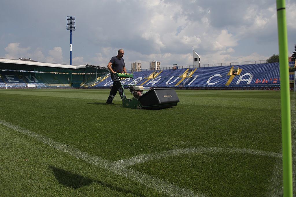 Pogledajte slike posljednjeg šminkanja stadiona Grbavica