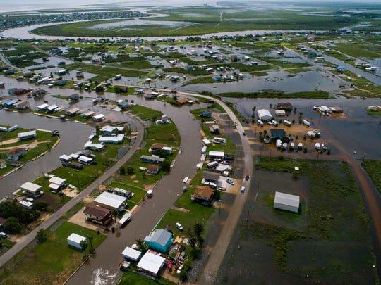 Tropska oluja Imelda pogodila Hjuston, više od hiljadu ljudi evakuirano