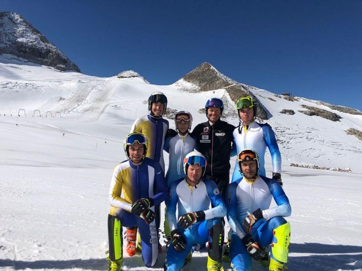 Bh. juniorski i seniorski skijaški reprezentativci sa Ivicom Kostelićem - Avaz