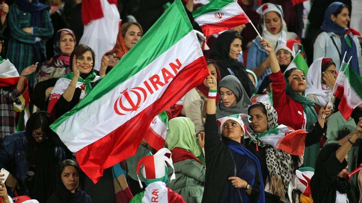 Iran: Žene nakon 40 godina ponovo na tribinama - Avaz