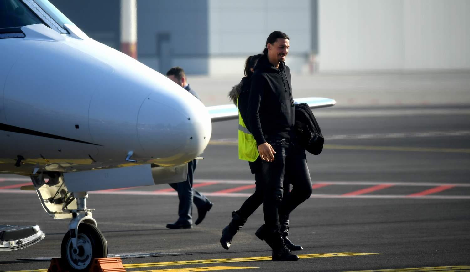 Ibrahimović po dolasku na aerodrom Linate - Avaz