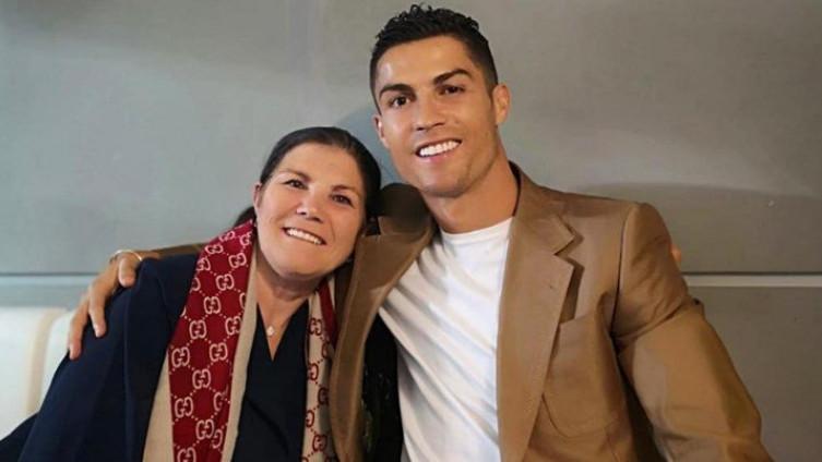 Ronaldo poslije derbija otputovao za Portugal da bi bio uz svoju majku