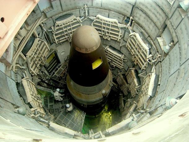 Međusobne optužbe o nuklearnom oružju - Avaz