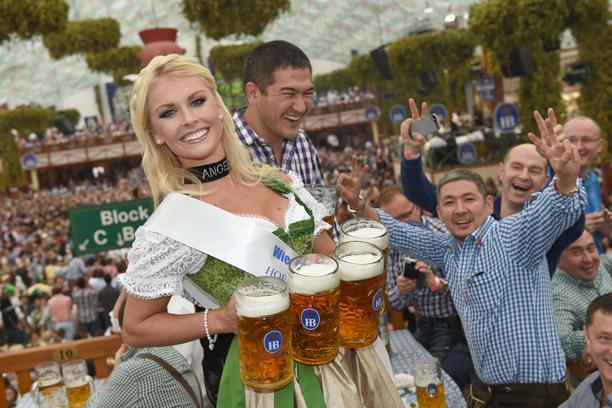 Oktoberfest Minhenu donosi prihod od preko milijardu eura - Avaz