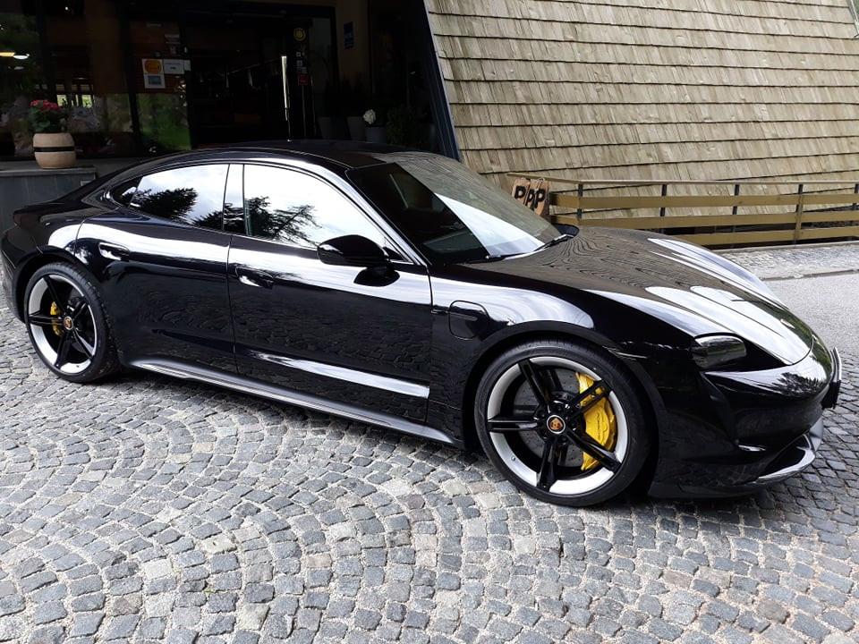 Naučnici proglasili Porsche Taycan najinovativnijim automobilom na svijetu