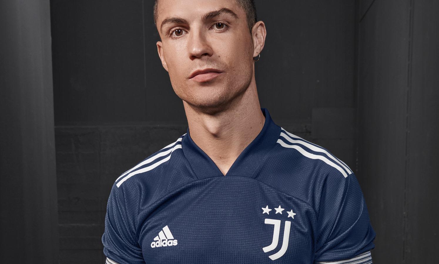 Ronaldo u novom Juventusovom dresu - Avaz